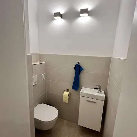 Modernes 3-zimmer Апартаменты